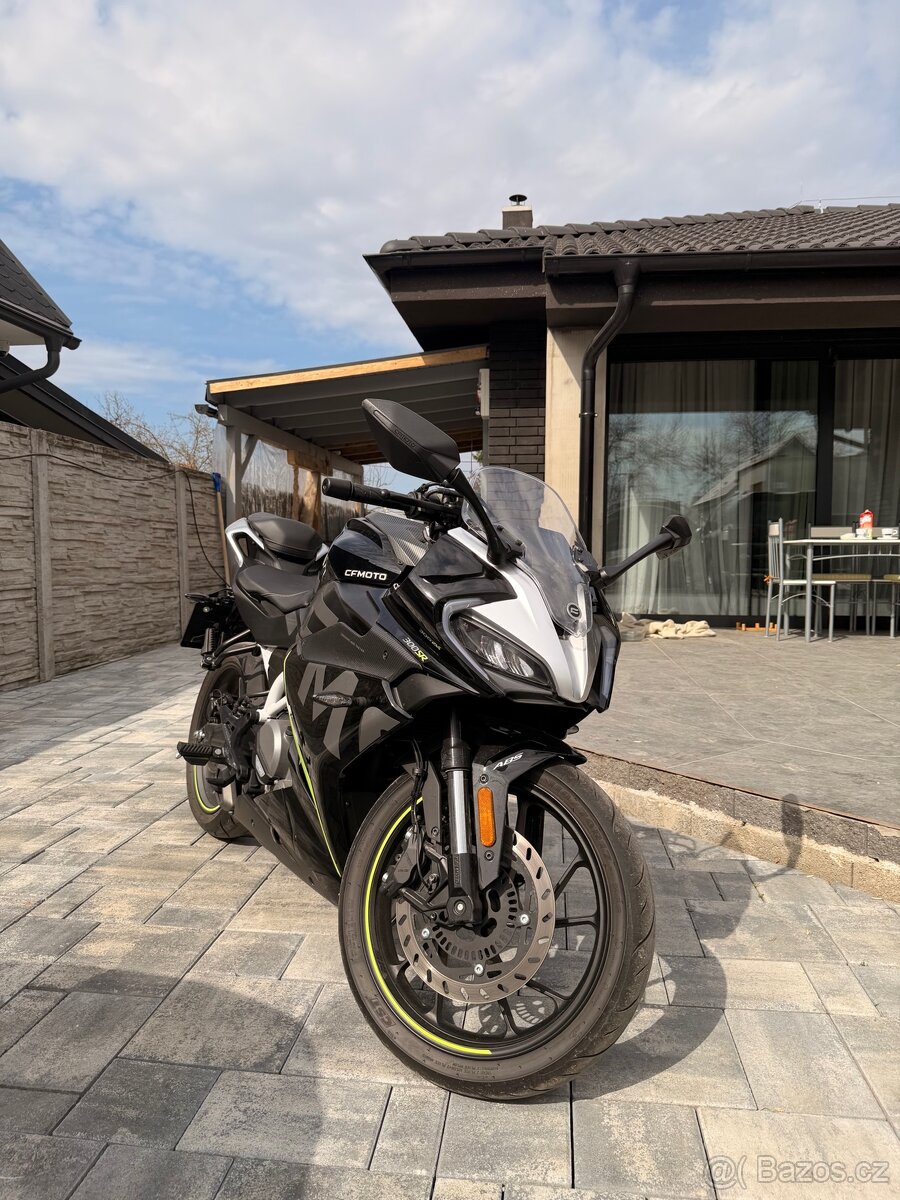 Prodám CFMOTO 300SR – téměř nový stav - 5