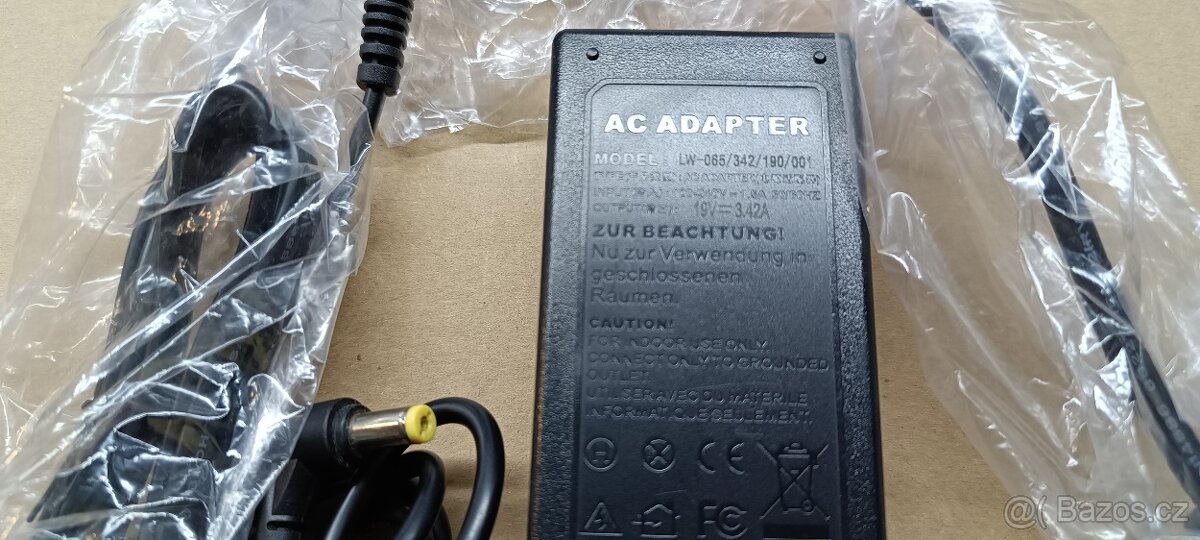 Nabíječka notebooku LW-065 19V, 3,42A č.20 - 5