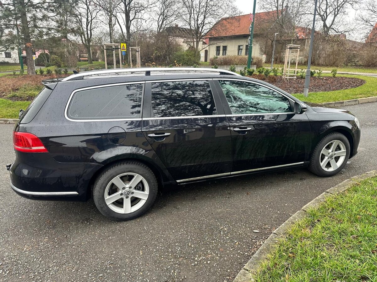 VW Passat B7 2014 2.0TDI 103KW DSG TAŽNÉ Lane+Sign+Blind - 5