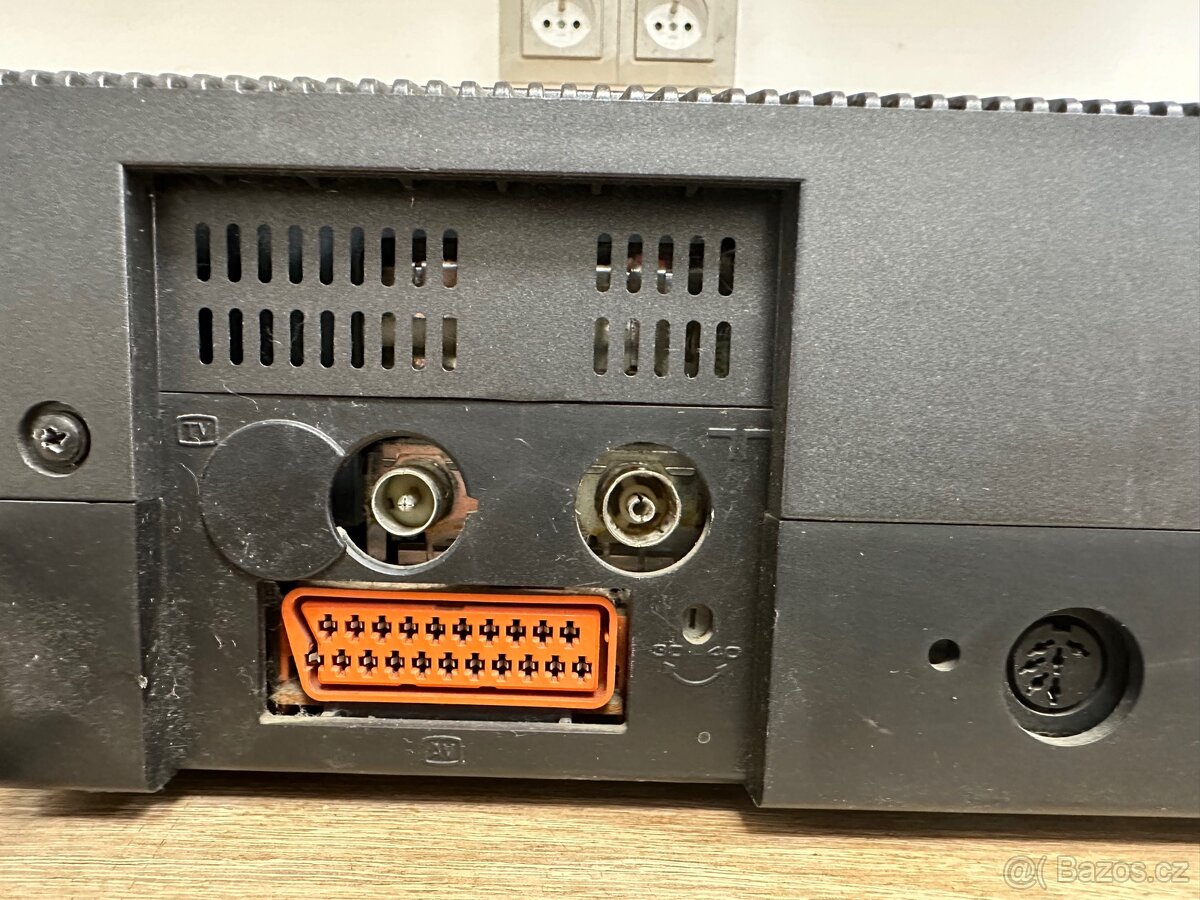 Videopřehrávač Tesla VHS - 5