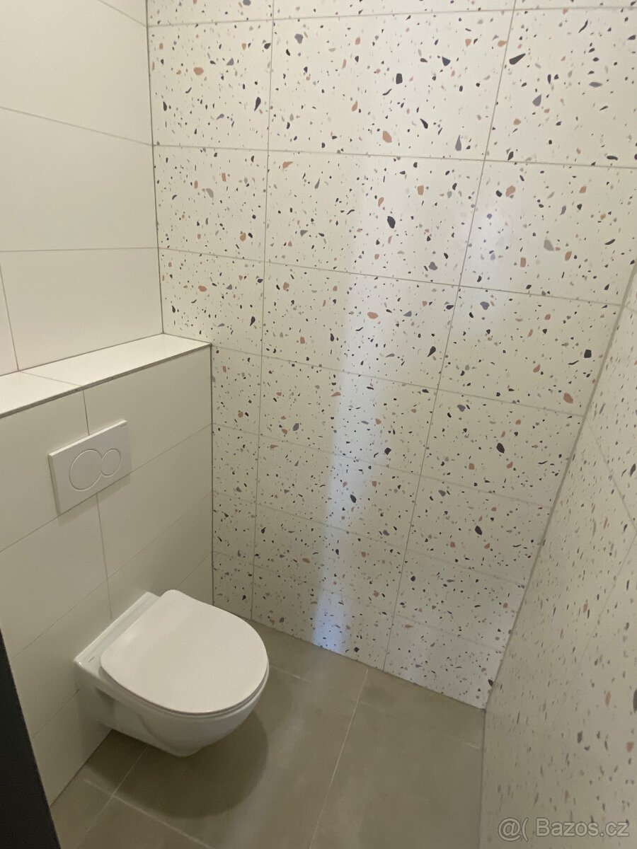 Podnájem salonu - 5