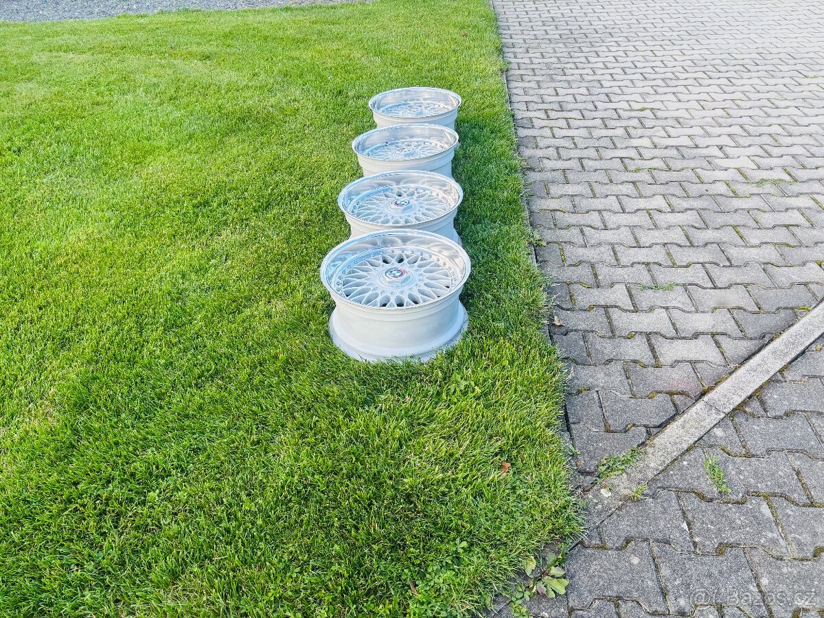 Prodám BBS RC 009 a 010 - 5