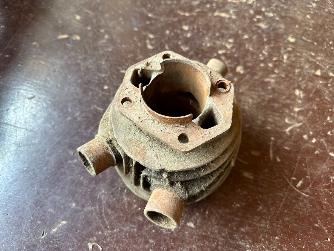 PRedám valec ČZ 125t, neolamaný - 5