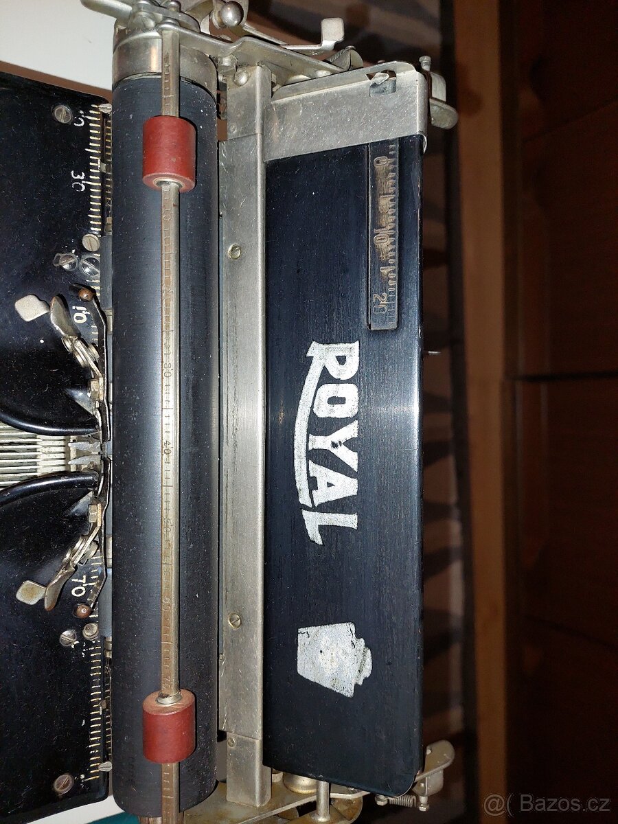 Psací stroj Royal - 5