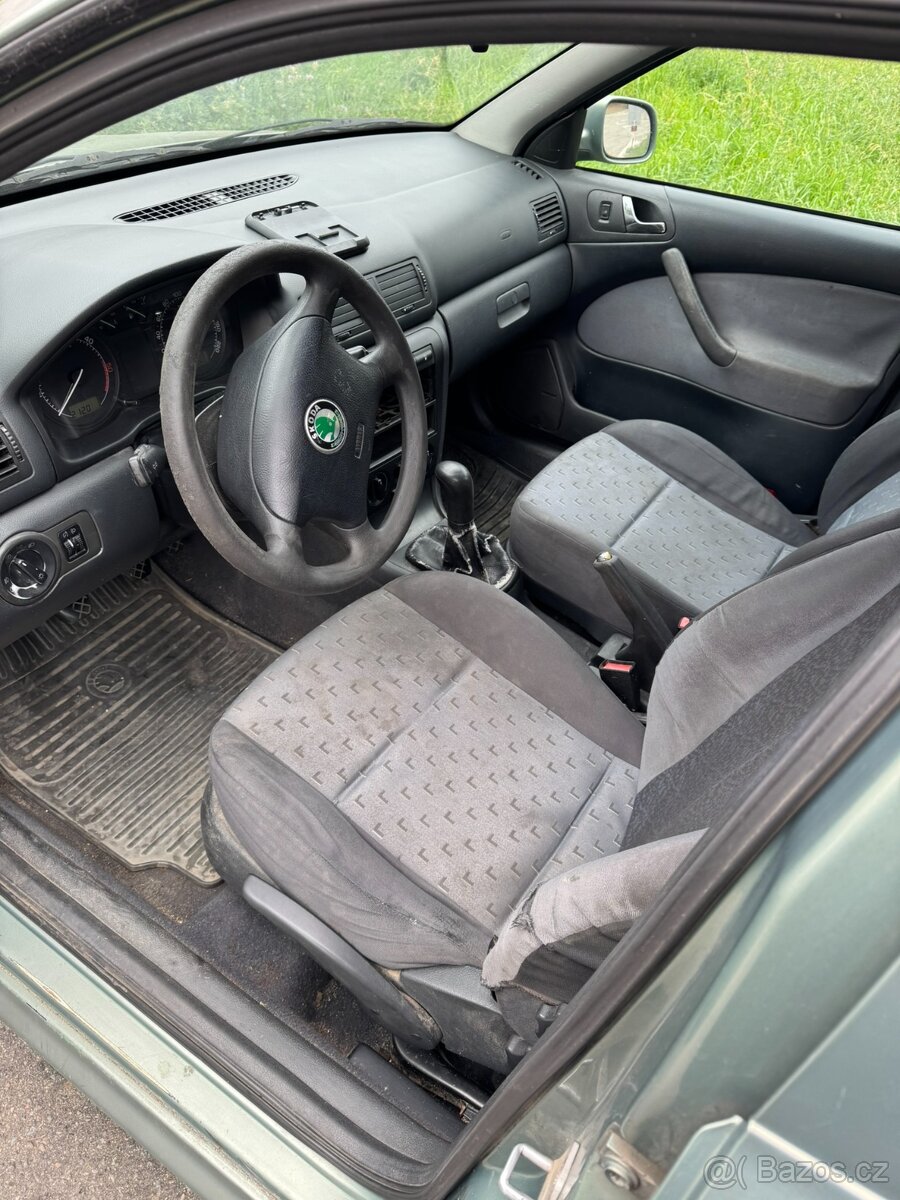 Škoda Octavia 1,9TDI 66KW, zimní pneu, servisovaná - 5