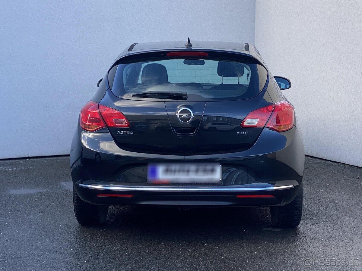 Opel Astra 1.7CDTi , 81 kW nafta, 2014 - 5