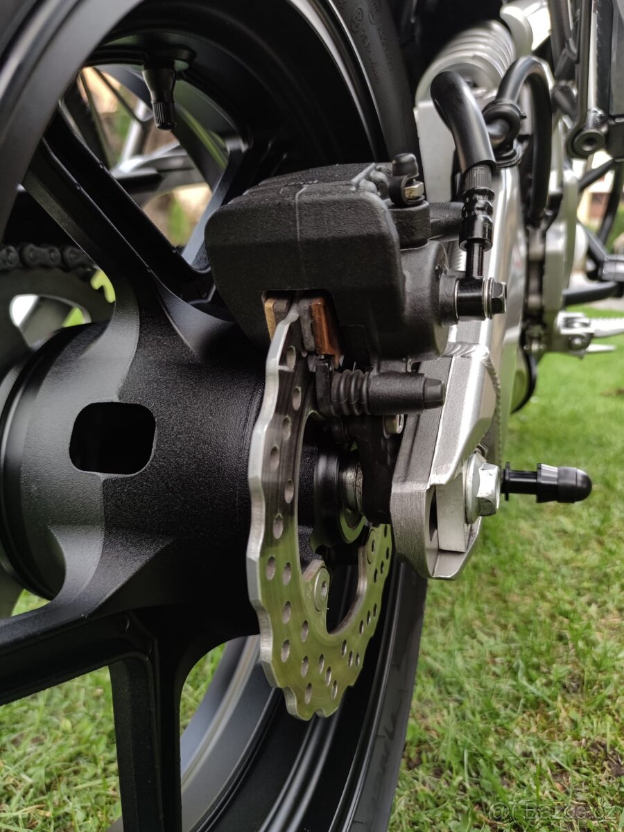 Kawasaki Versys 650 - 5