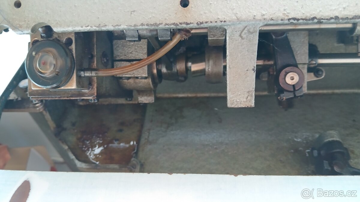 Prodám šicí stroj Minerva - 5