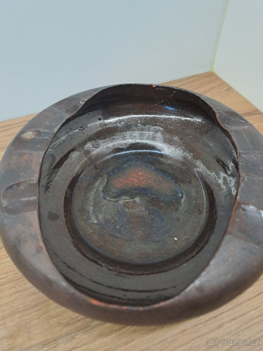 Keramický popelník utorský - 5