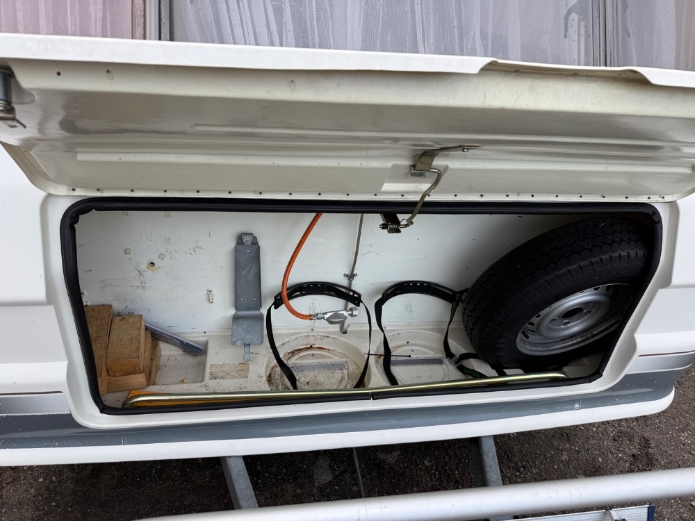 CHATEAU CALISTA 450 CRUISE-STAN-BOJLER-100km/h - 5