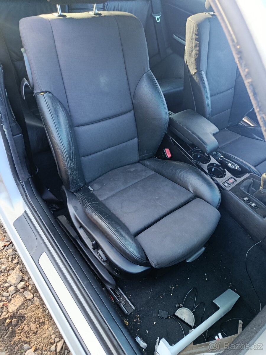 BMW E46 330Ci coupe facelift TitanSilber Metallic M54B30 - 5