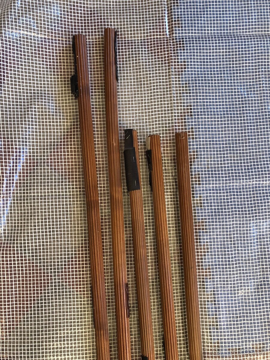 Dřevěné konzolové garnýžové tyče na závěsy záclony (NP028) - 5