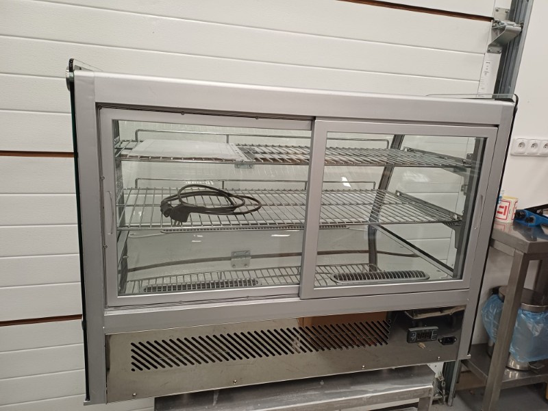 Chladicí vitrína NORDline RTW-120B - 5