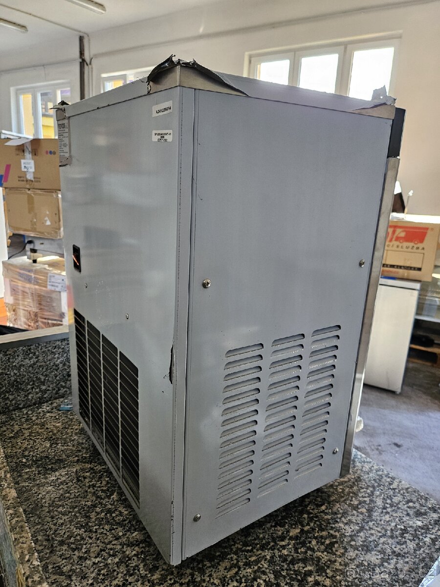 Nový výrobník zmrzliny YKF 618 - 5