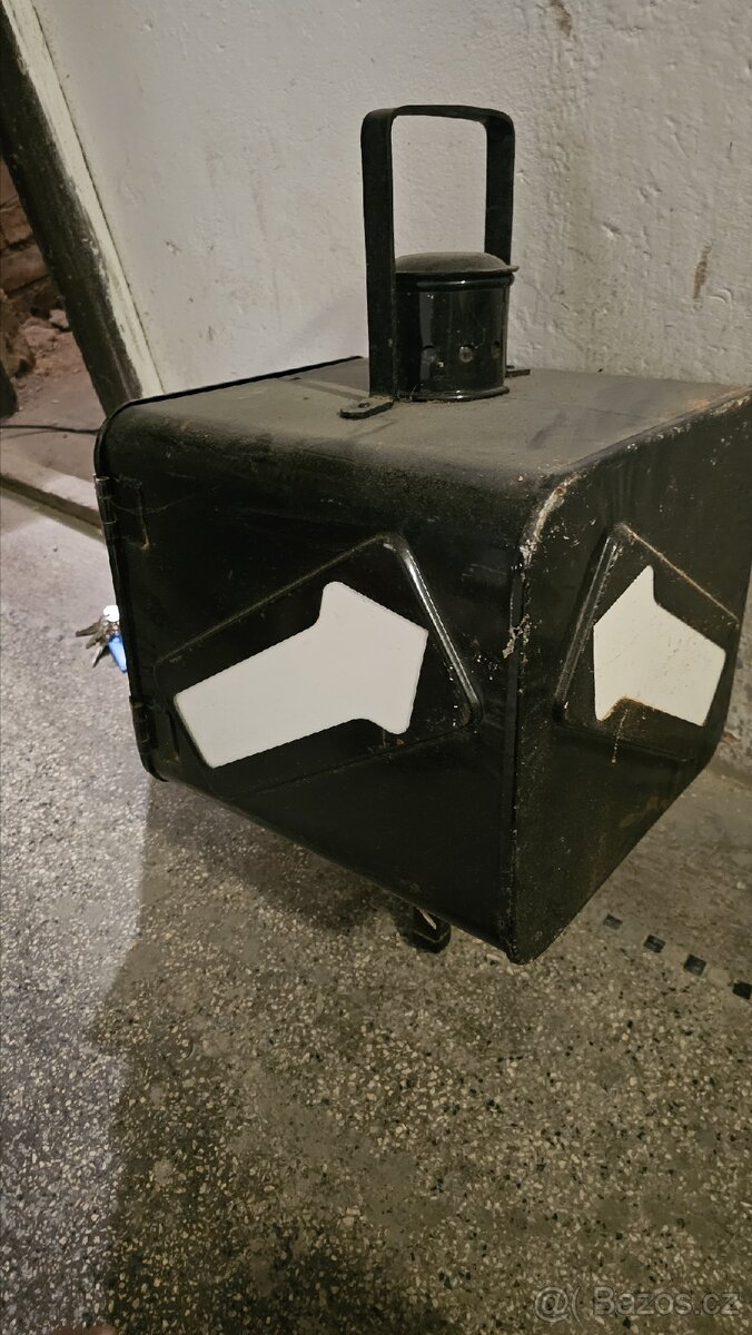 Stará drážní lampa výhybka-osvětlení směru výhybky - 5