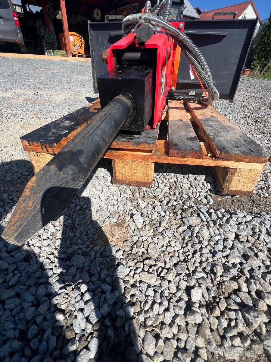 Hydraulické kladivo nové Raytree RMH680 na Smykový nakladač - 5