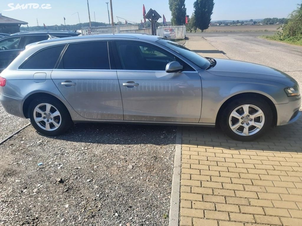 Audi a4 2.0TFSI 2011//1.majitel//Serviska - 5