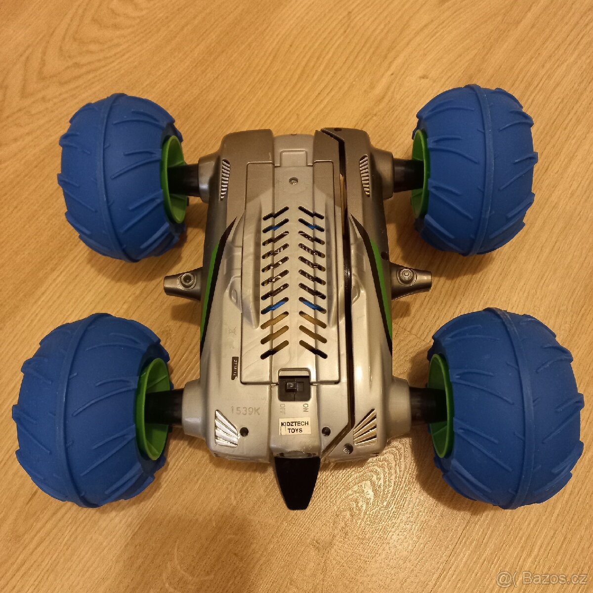 Akrobatické RC auto Vortex - 5