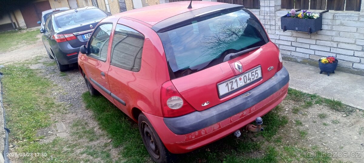 Renault Clio 1.5 DCI - 5