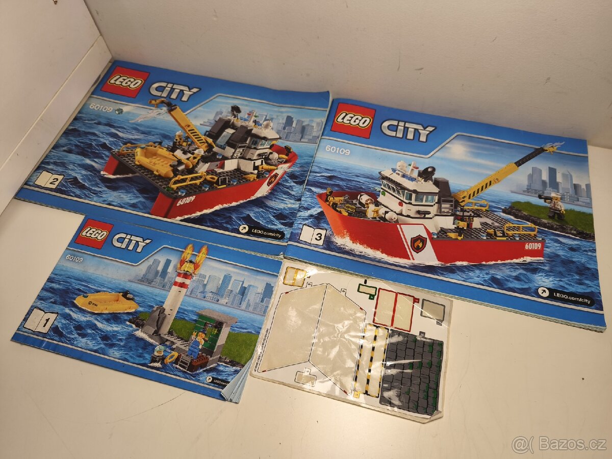 LEGO 60109 City Hasičský člun - 5