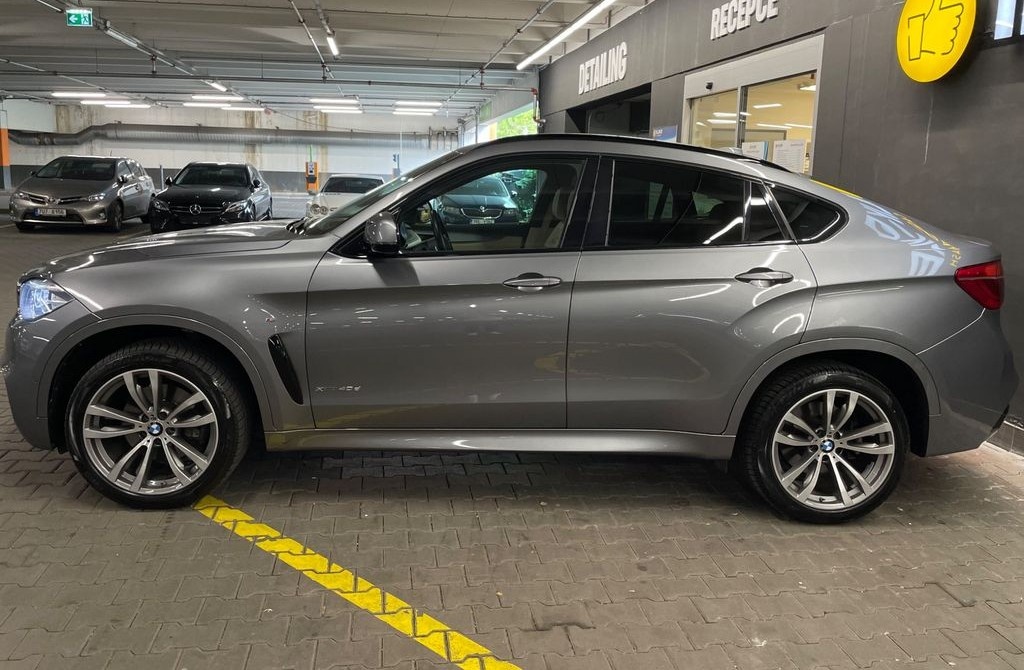Prodám krásné BMW X6 xDrive40d AA Sedan - 5