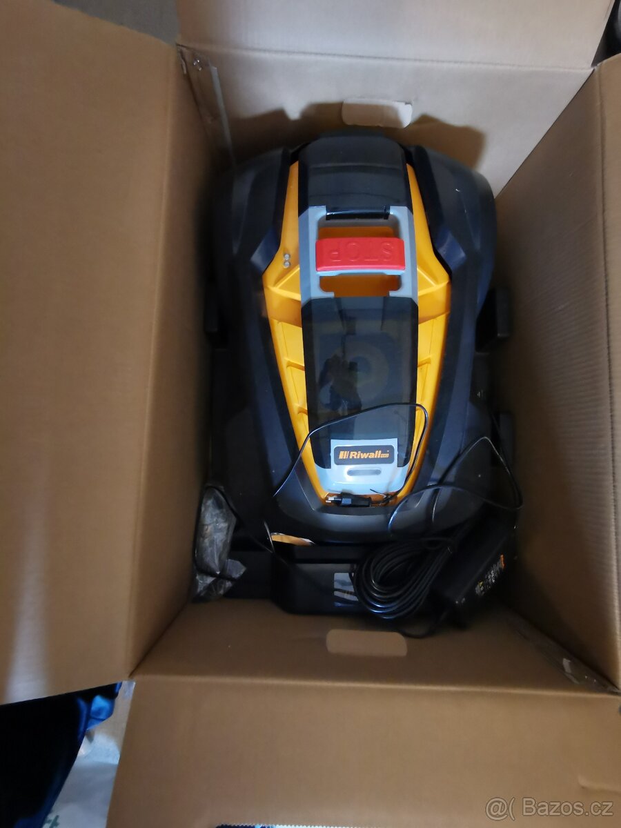 Automatická sekačka Rival RRM 1000 nepoužitá - 5