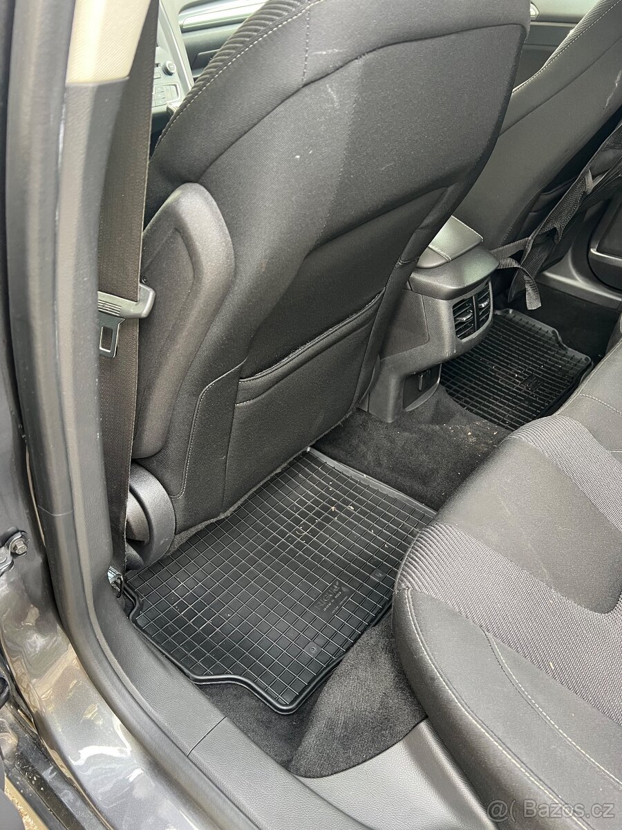 Ford Mondeo 2.0 Tdci 110 kw MK5 - 5