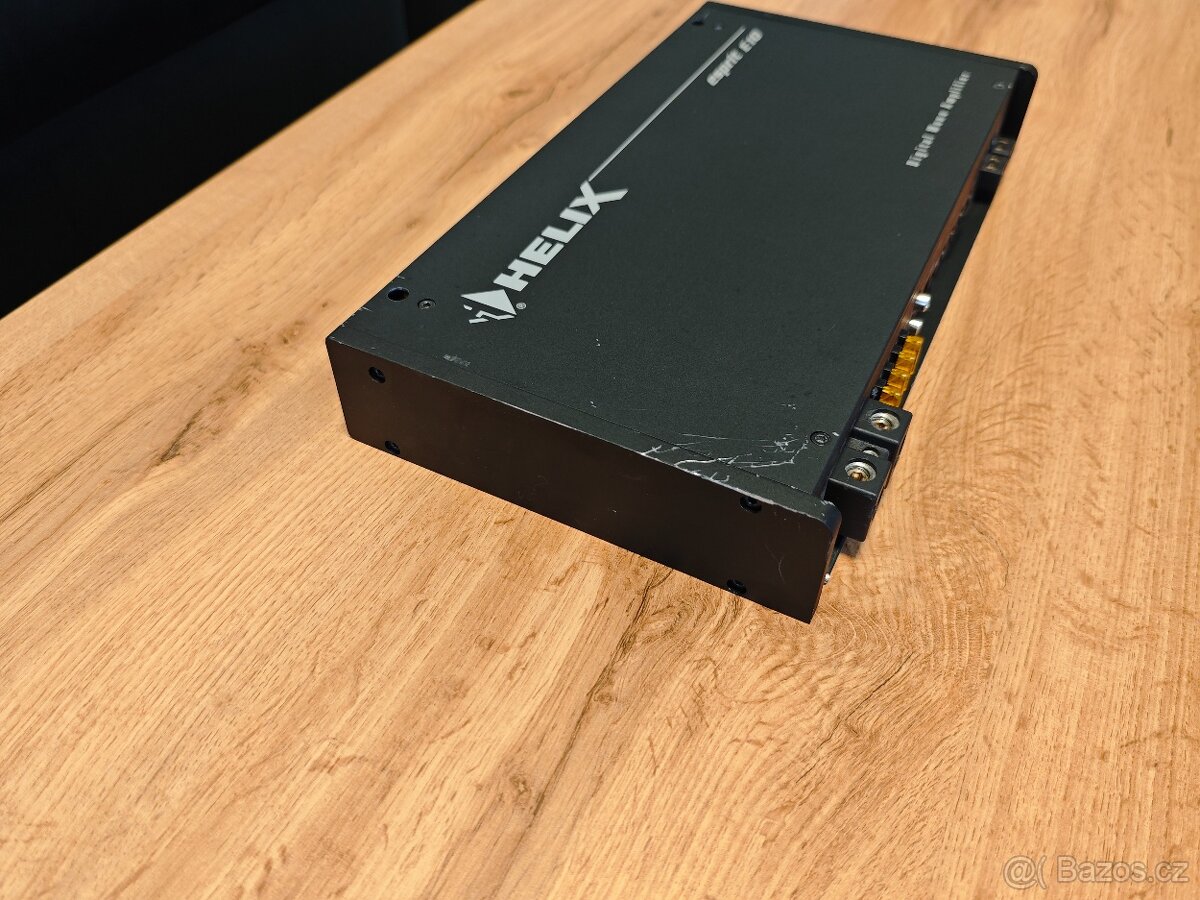 Zesilovač do auta Helix E10 - 5