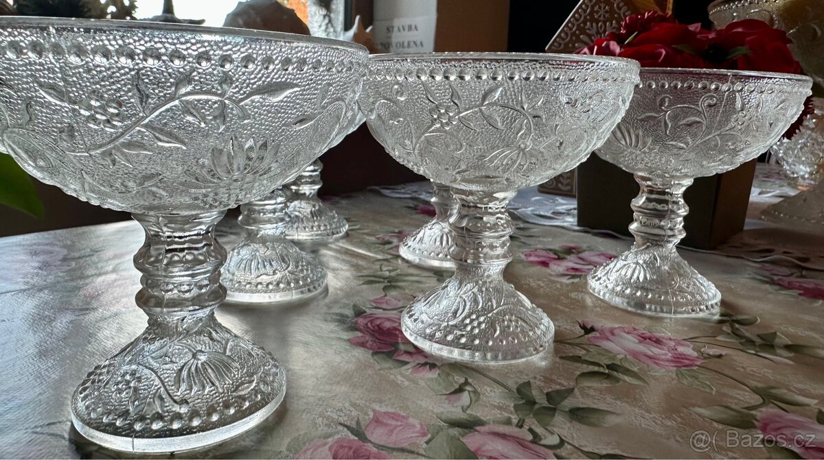 Cibulák sklo (od P.Pánka) retro Cechoslovakia 6+6+6 - 5