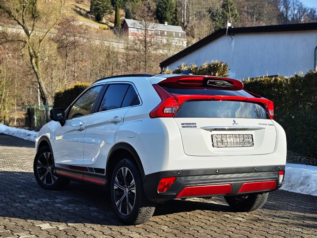Mitsubishi Eclipse Cross 1.5 T-MIVEC Intense/Aut/Led/Pano/ - 5