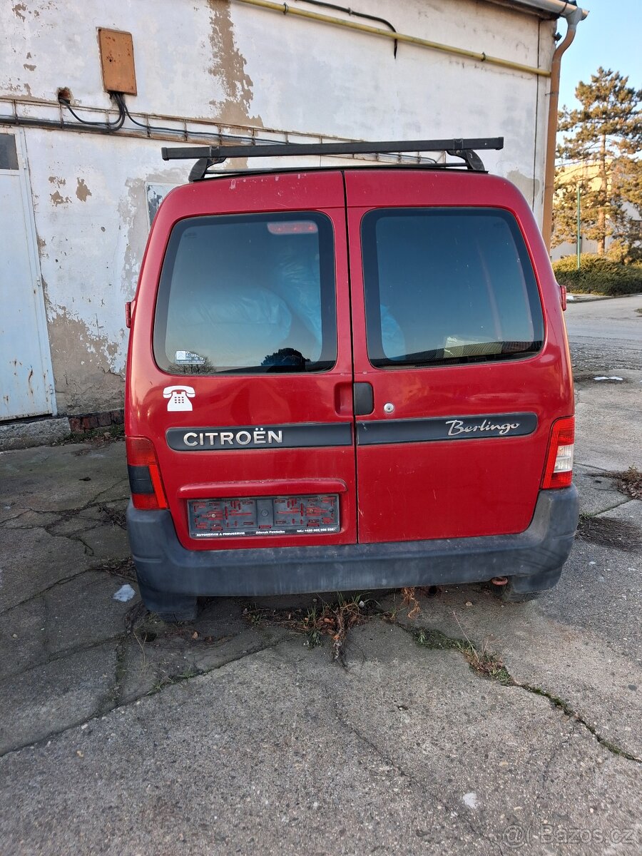 Peugeot Partner 1.9D rok 2004 veskere dily - 5