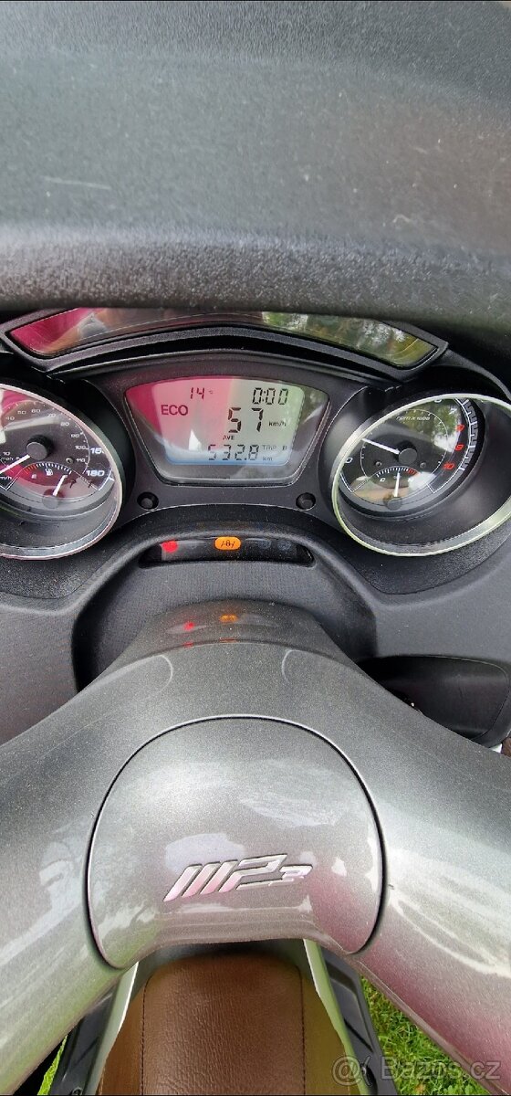 Piaggio MP3 LT ABS (M86) - 5