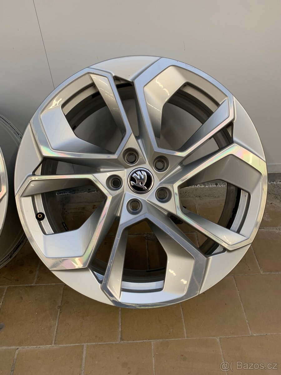 Skoda altair 19" alu kola - 5