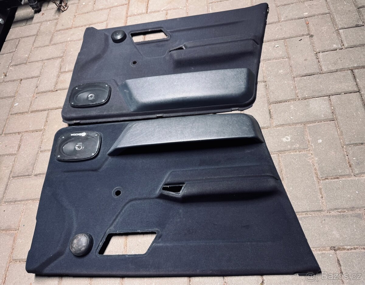 Škoda Favorit Solitaire - tapecíry s repro - 5