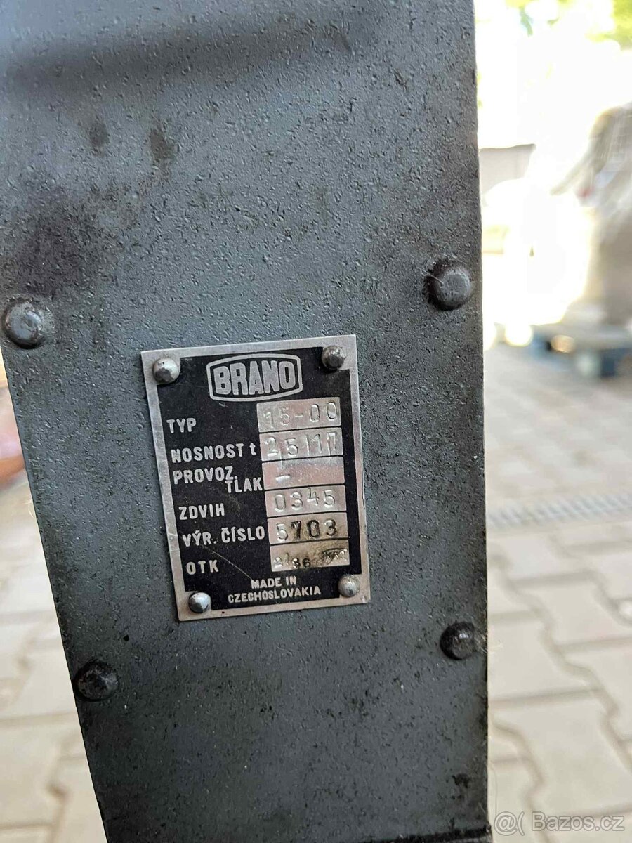 Hřebenový zvedák - 5