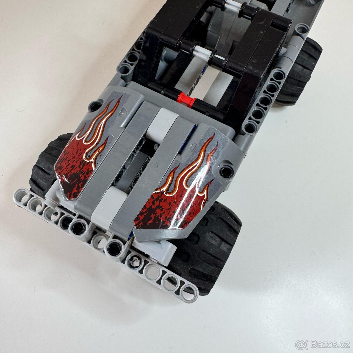 LEGO® Technik 42090 - Útěk v teréňáku - čtěte - 5
