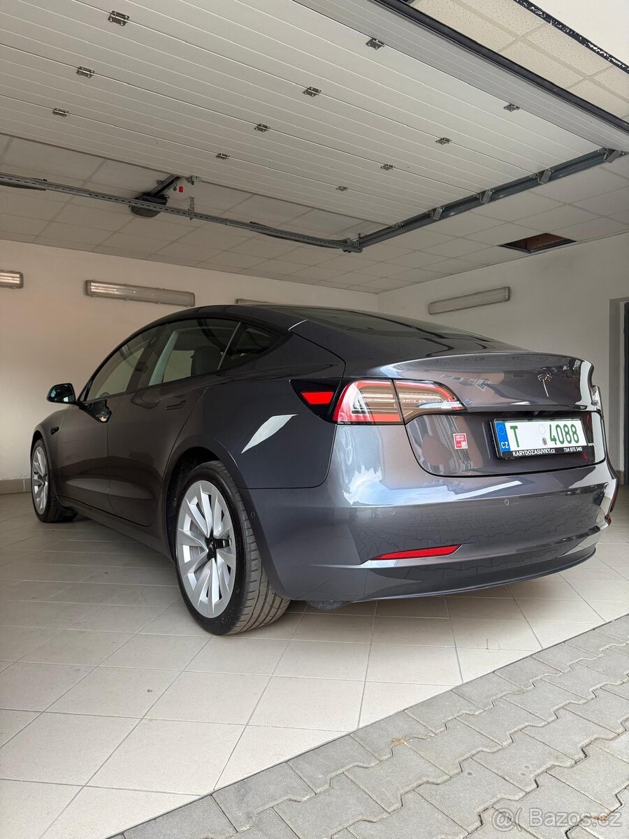Tesla model 3 Long Range - 5