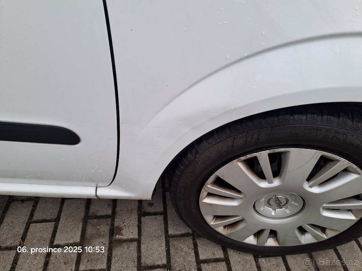 Opel Zafira 1.7CDTI r.v.2011 - auto zhasíná ve volnoběhu - 5