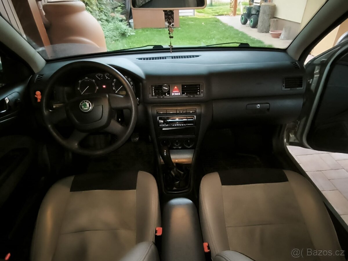 Škoda Octavia Tour 2010 - 5