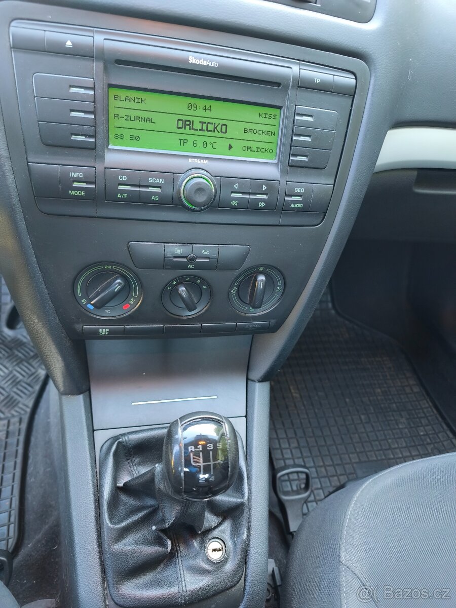 Škoda Octavia II - 5