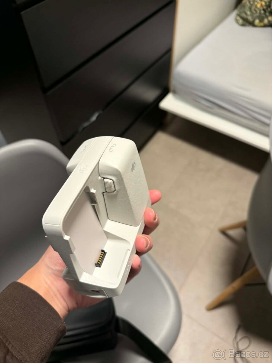 Dji RC-N3 a baterky k Dji Flip - 5