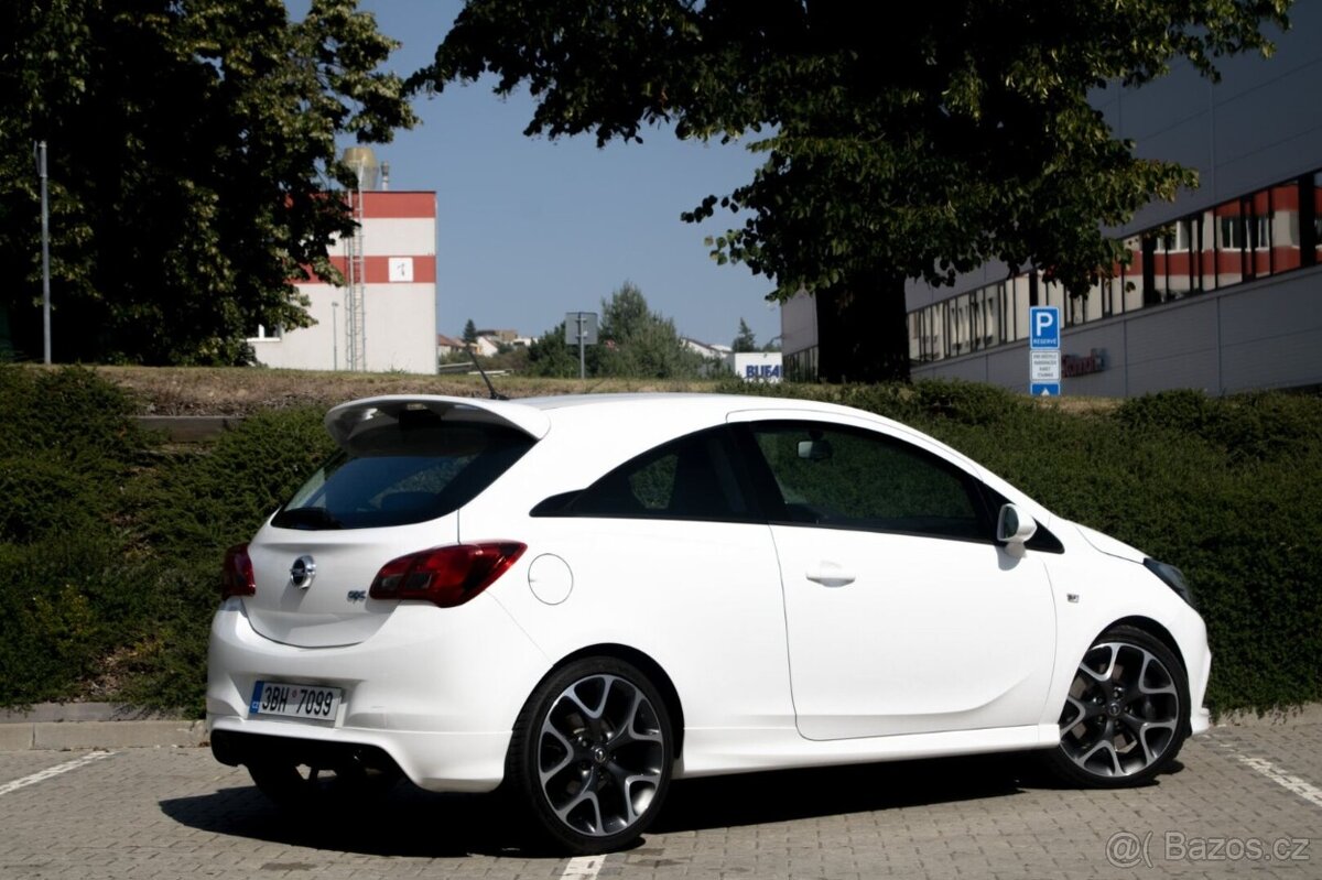 Opel Corsa OPC E Performance - 5