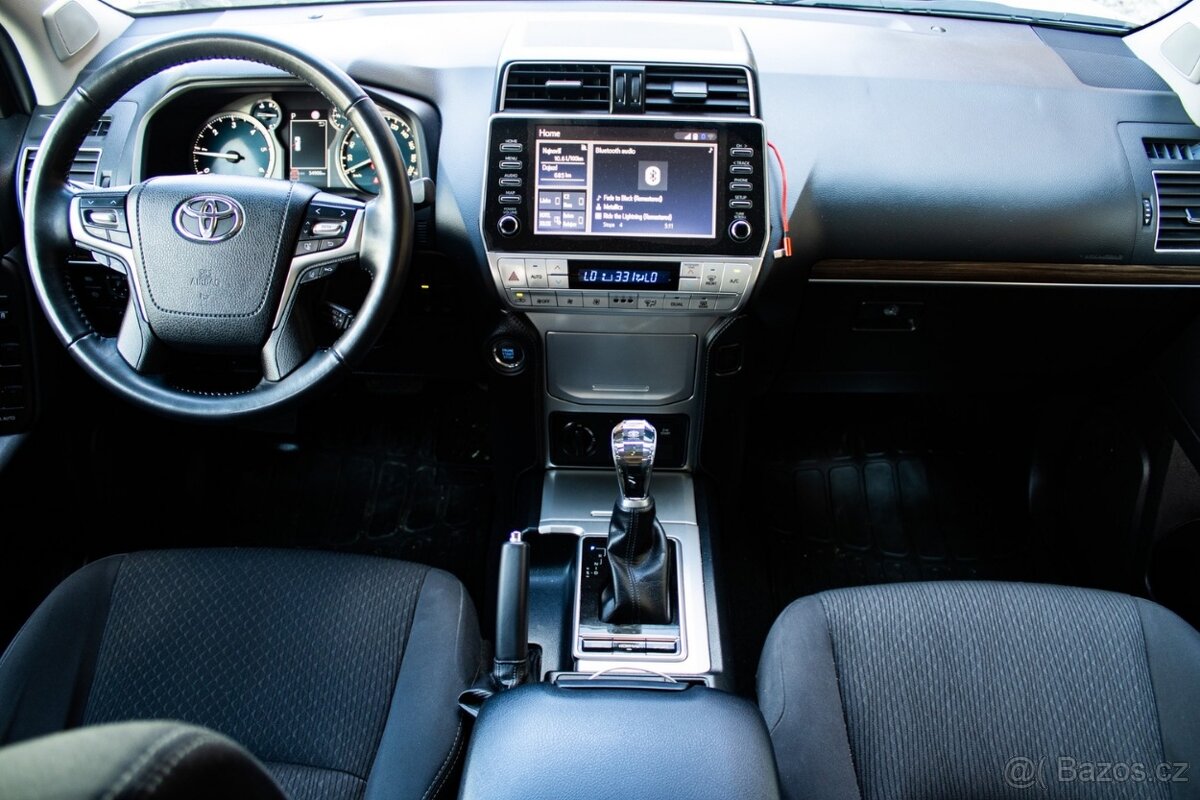 Toyota Land Cruiser 2.8 D-4D 204 Comfort A/T 4x4