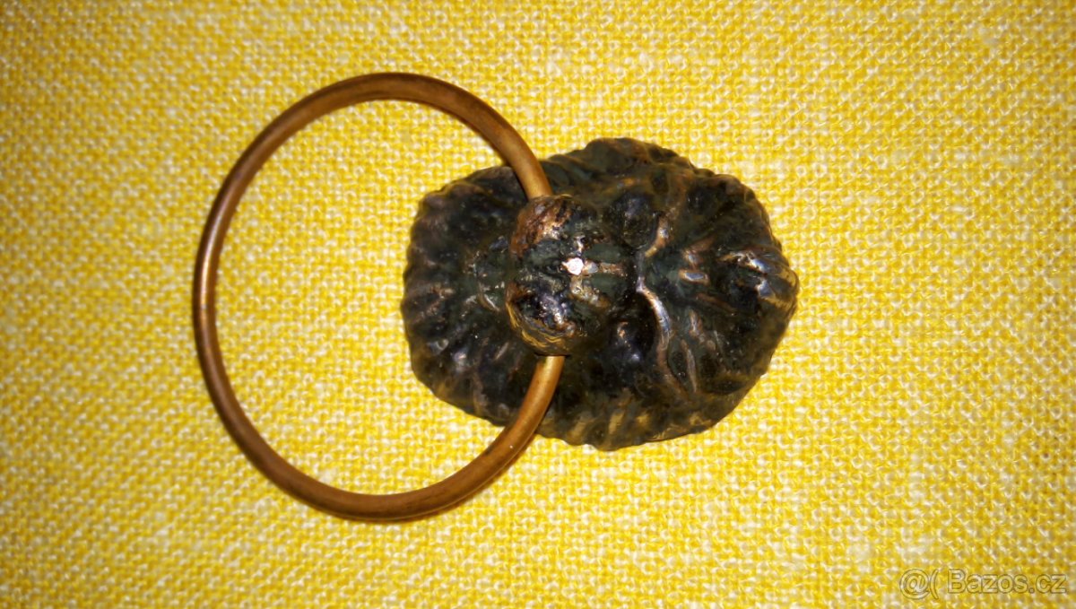 Oboustranné dveřní madlo s motivem lví hlavy - 5