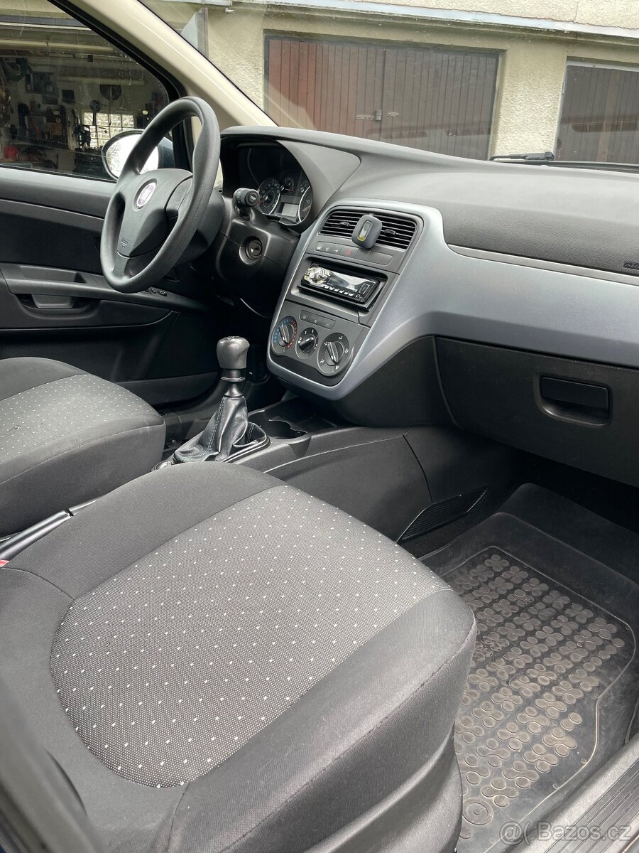 Fiat Punto 1.2 - 5