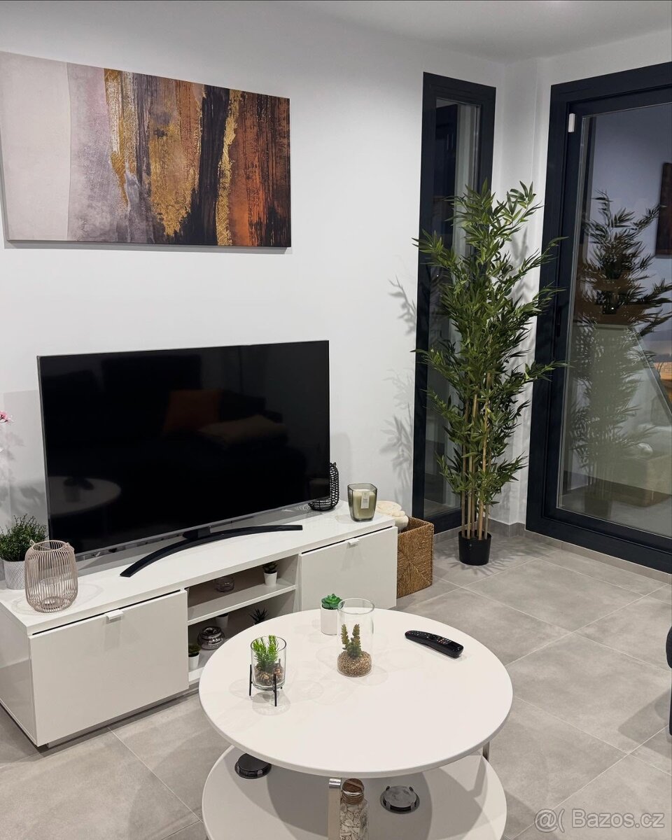 PRONÁJEM LUXUSNÍHO APARTMÁNU VE ŠPANĚLSKU - 5
