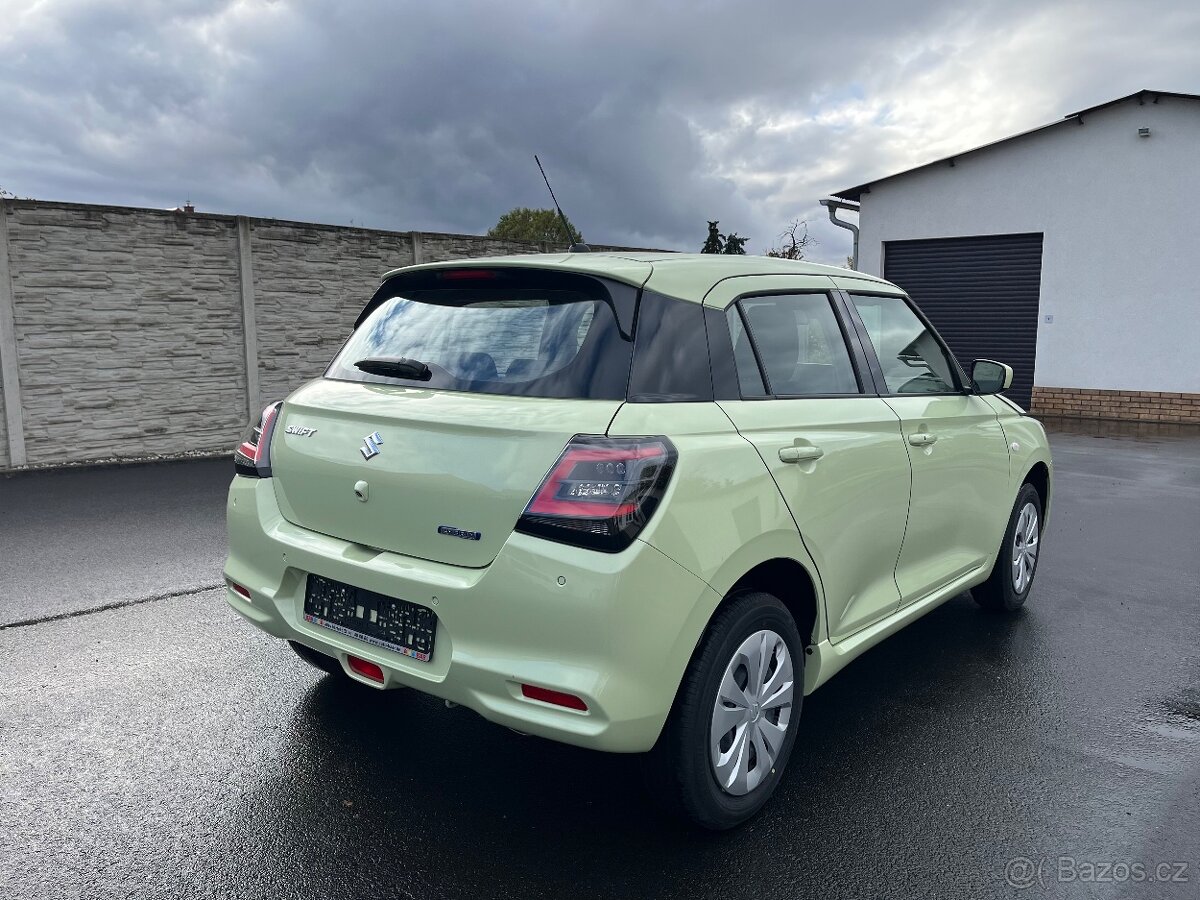 SUZUKI SWIFT PREMIUM 1.2 HYBRID 4x4 rv.2025 - 5