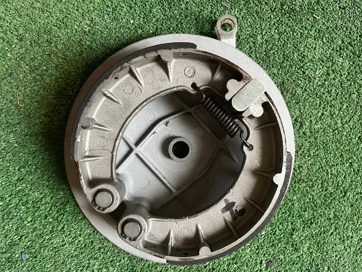 Zadní kolo / buben na tříkolový velorex - 5