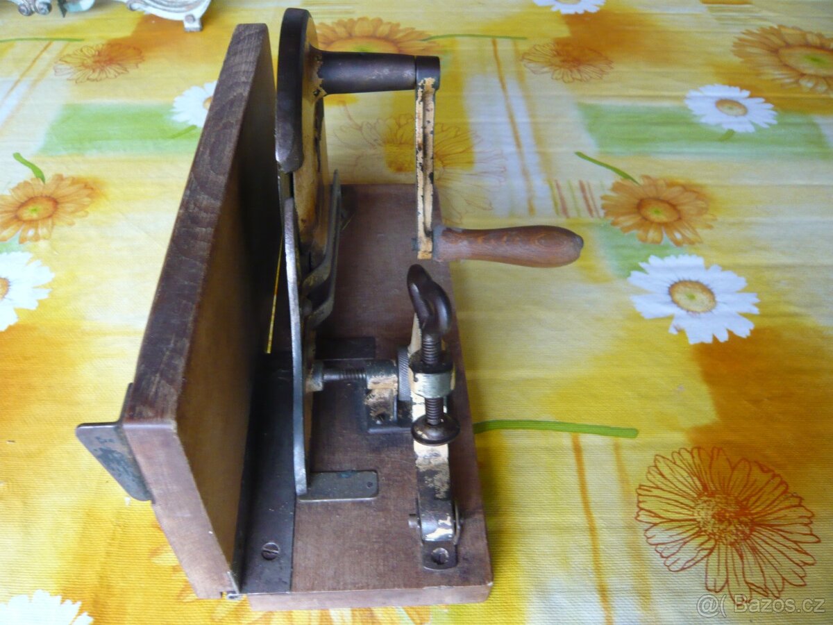 váhy mlýnek kráječ závaží - 5