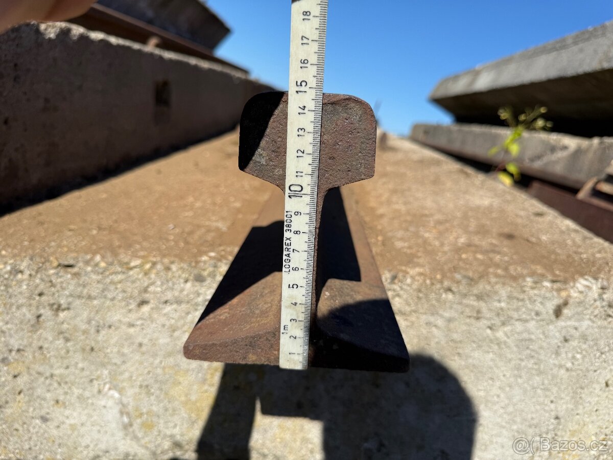 Betonové panely s kolejnicí - 5